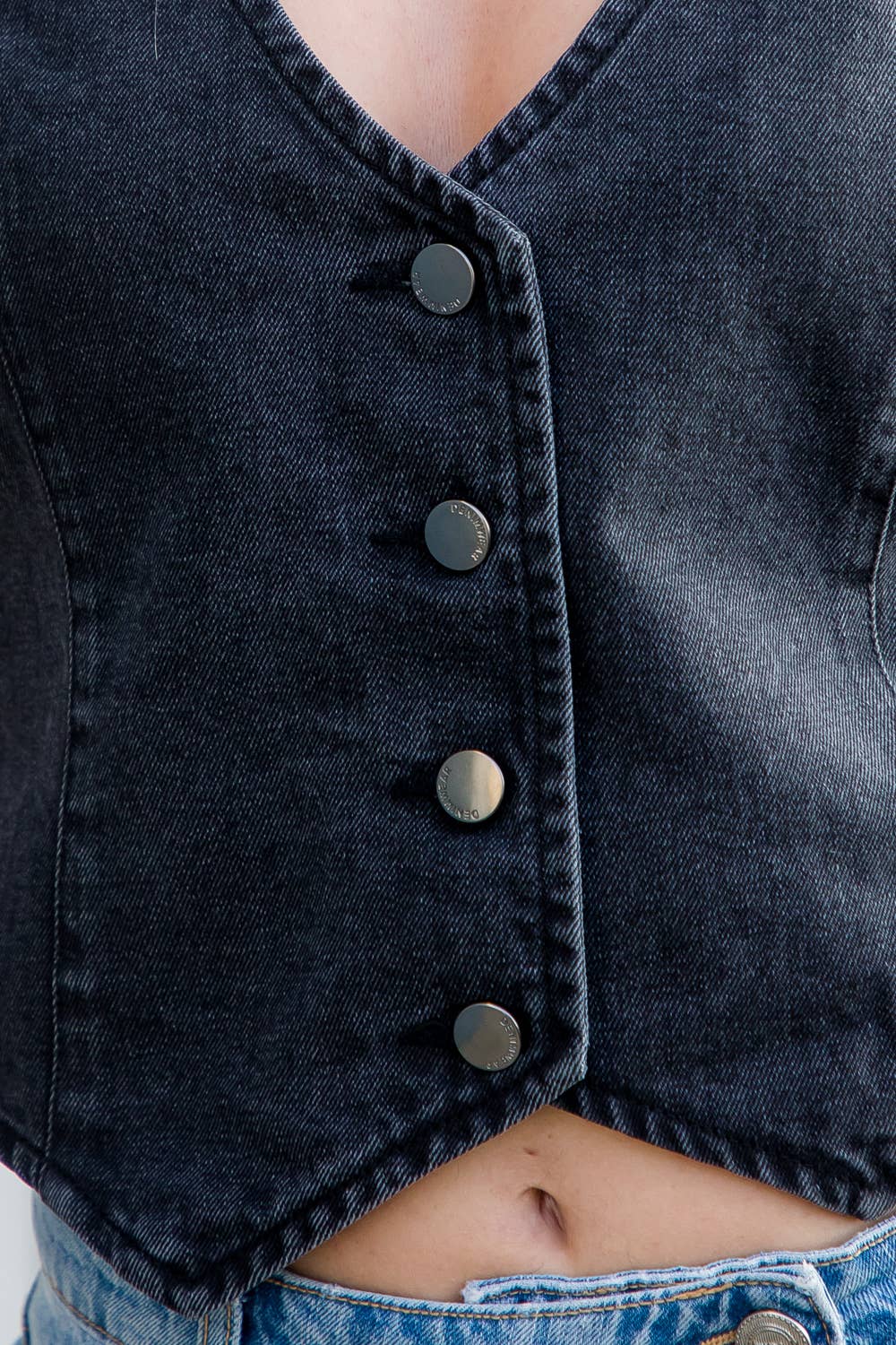 Veste sans manche en denim délavé