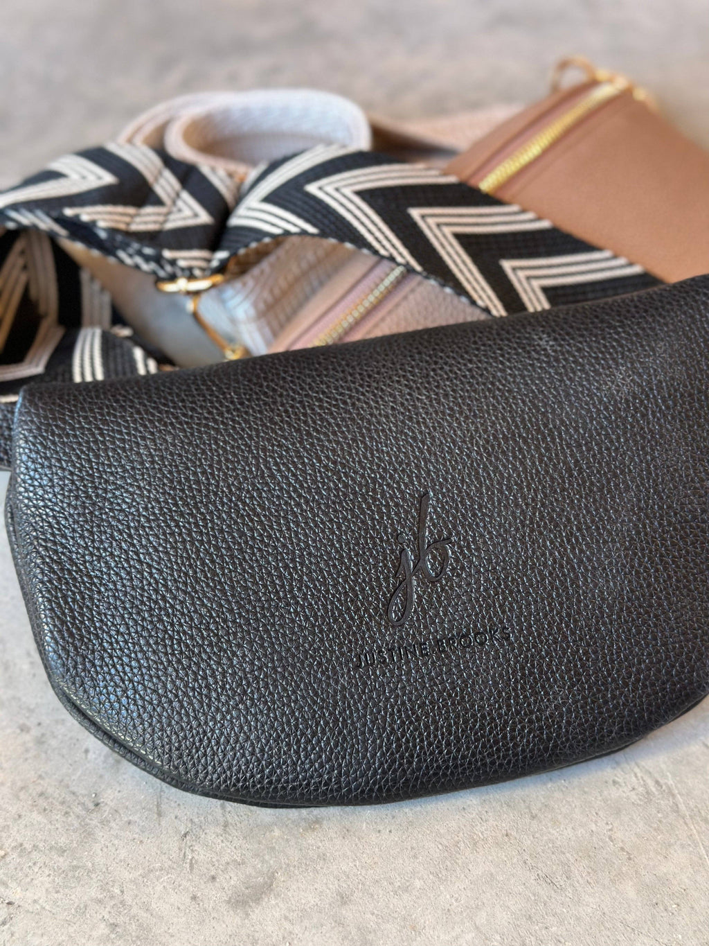 Sangle de sac Chevron noire