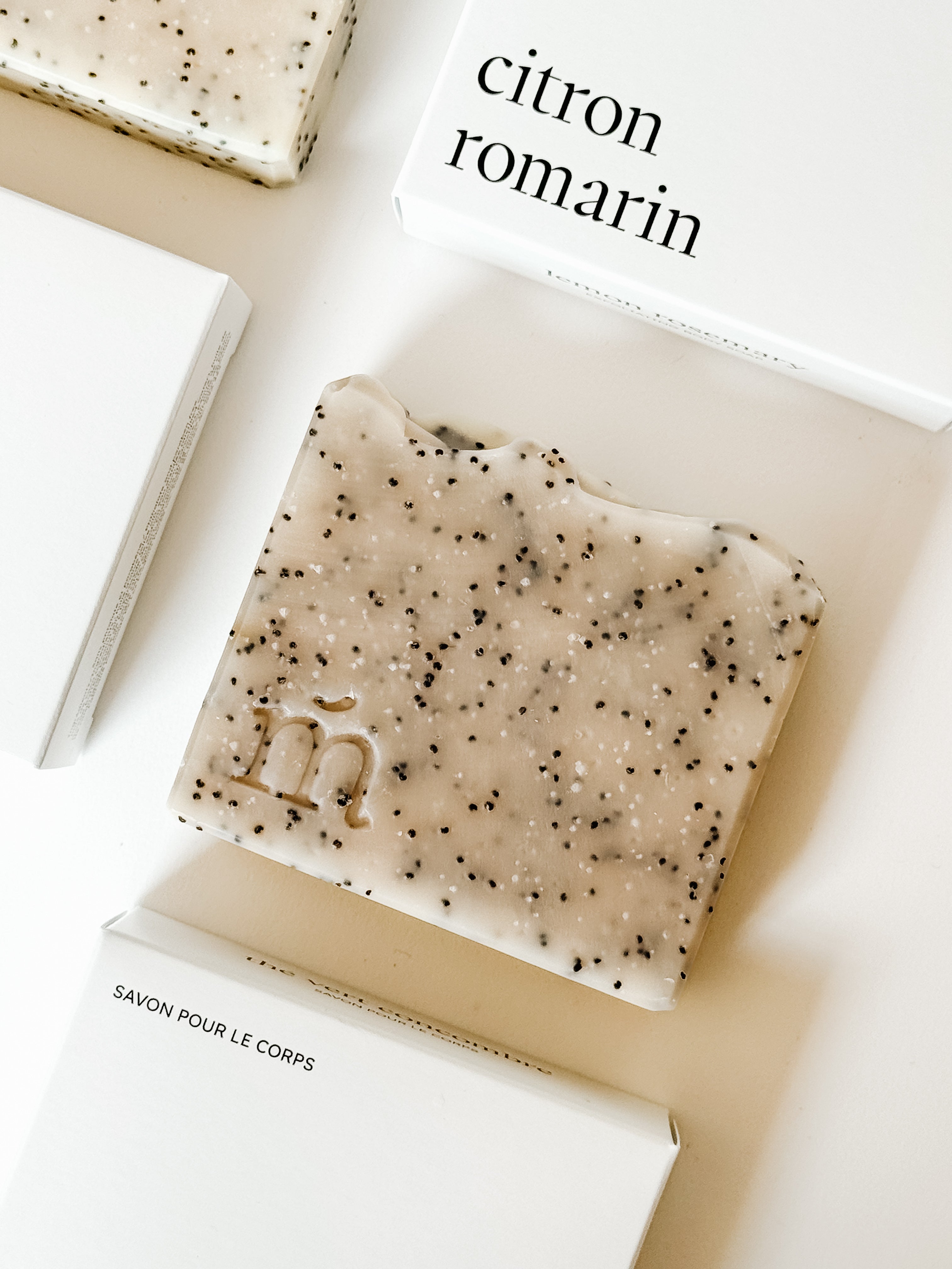 Savon pour le corps - Exfoliant - Citron et romarin