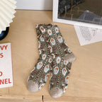 Chaussettes vintage à fleurs en relief
