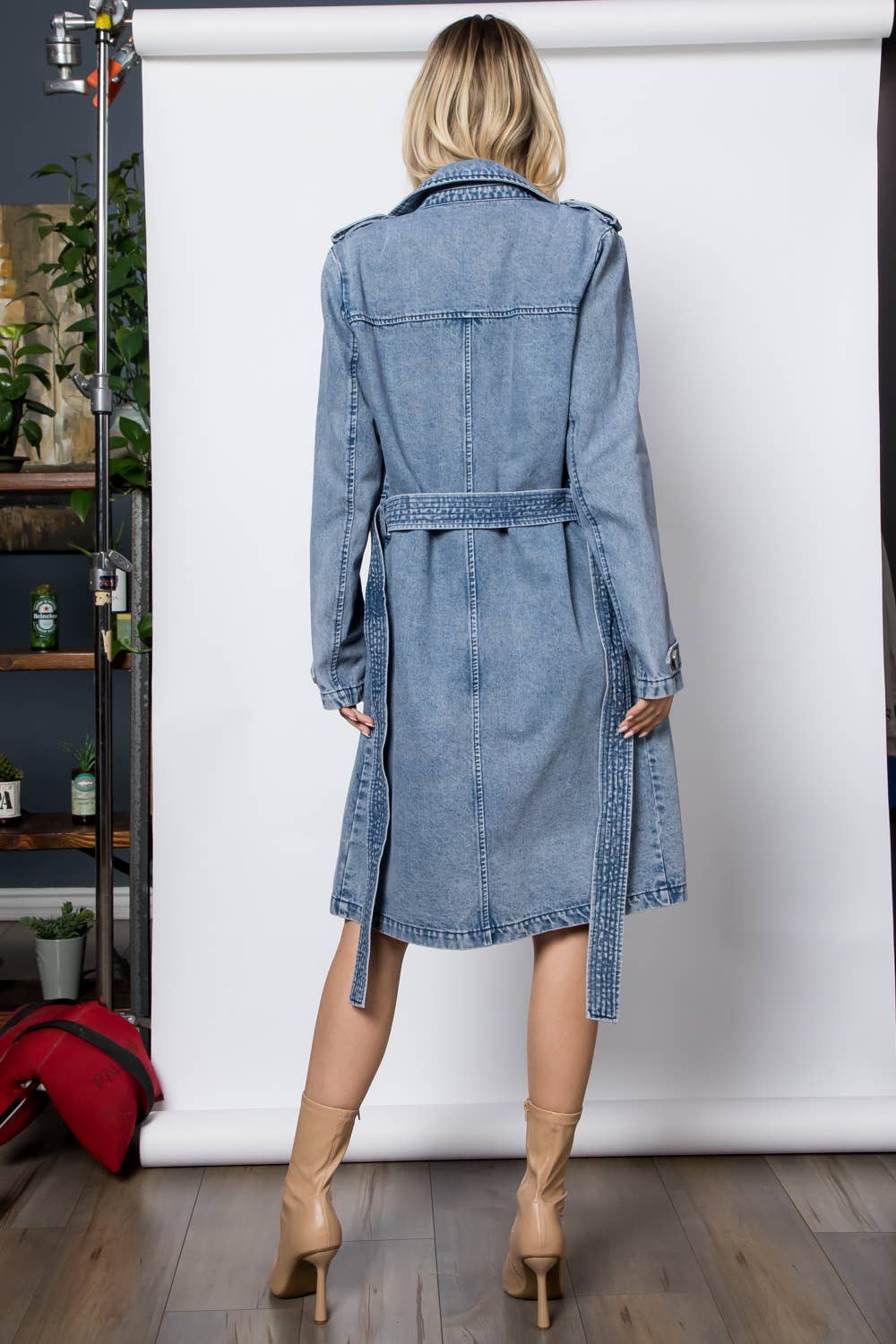Trench en denim délavé moyen